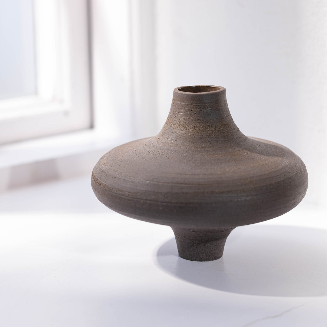 Carolin Ludwigs, Keramik Vase, braun, Amphore | haptik.de