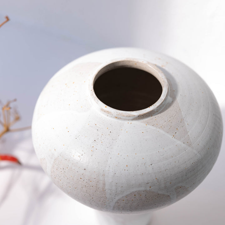 Carolin Ludwigs, Keramik Vase, weiß, Topp Ansicht | haptik.de