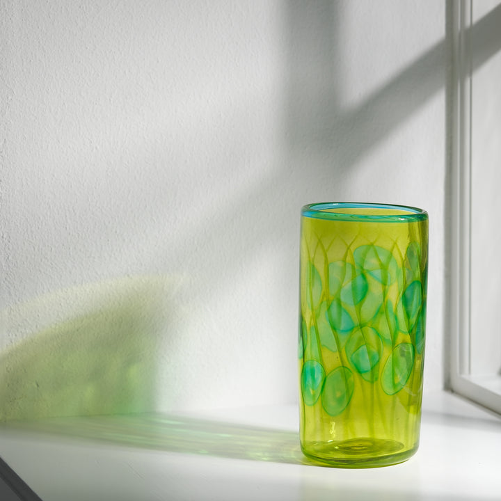 Barbara Ebner von Eschenbach, Glas Vase, 22cm, zylindrisch | gelbgrün (BE39)