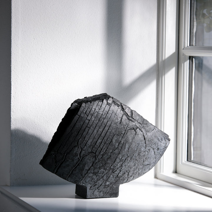 Gundula Sommerer, Flügelvase, Raku | schwarz (GS178)