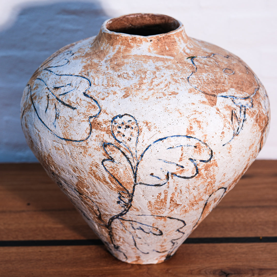 Lotte Buur, mittelgroße Vase, Steinzeug | weiß (LB03)