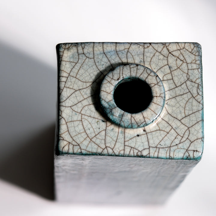 Gundula Sommerer, Raku Vase, eckig hoch | graublau (GS184)