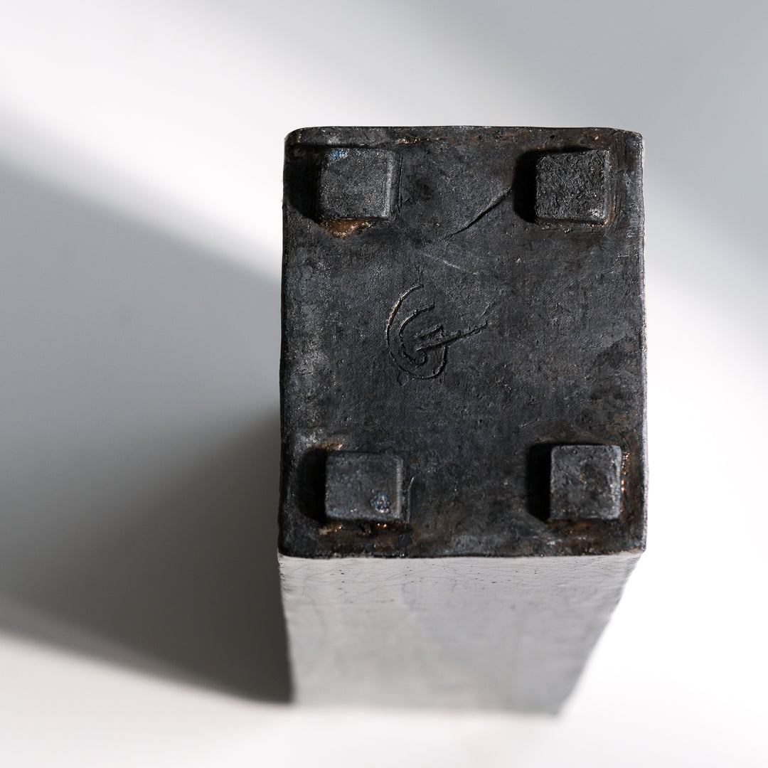 Gundula Sommerer, Raku Vase, eckig hoch | graublau (GS184)