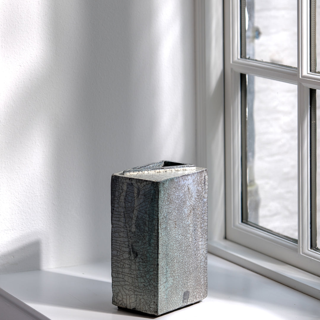 Gundula Sommerer, Raku Vase, eckig hoch | blaugrün (GS185)