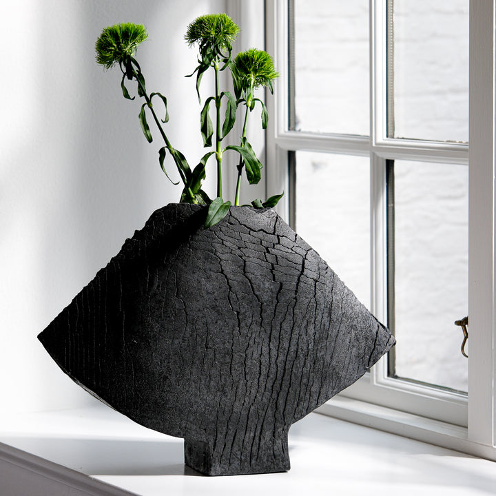 Gundula Sommerer, Flügelvase | Raku, schwarz (RF106)