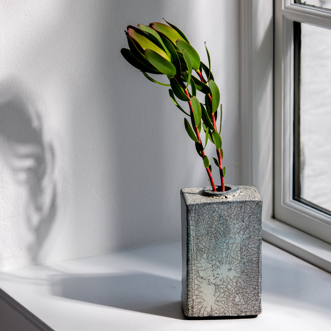 Gundula Sommerer, Raku Vase, eckig | graublau (GS187)