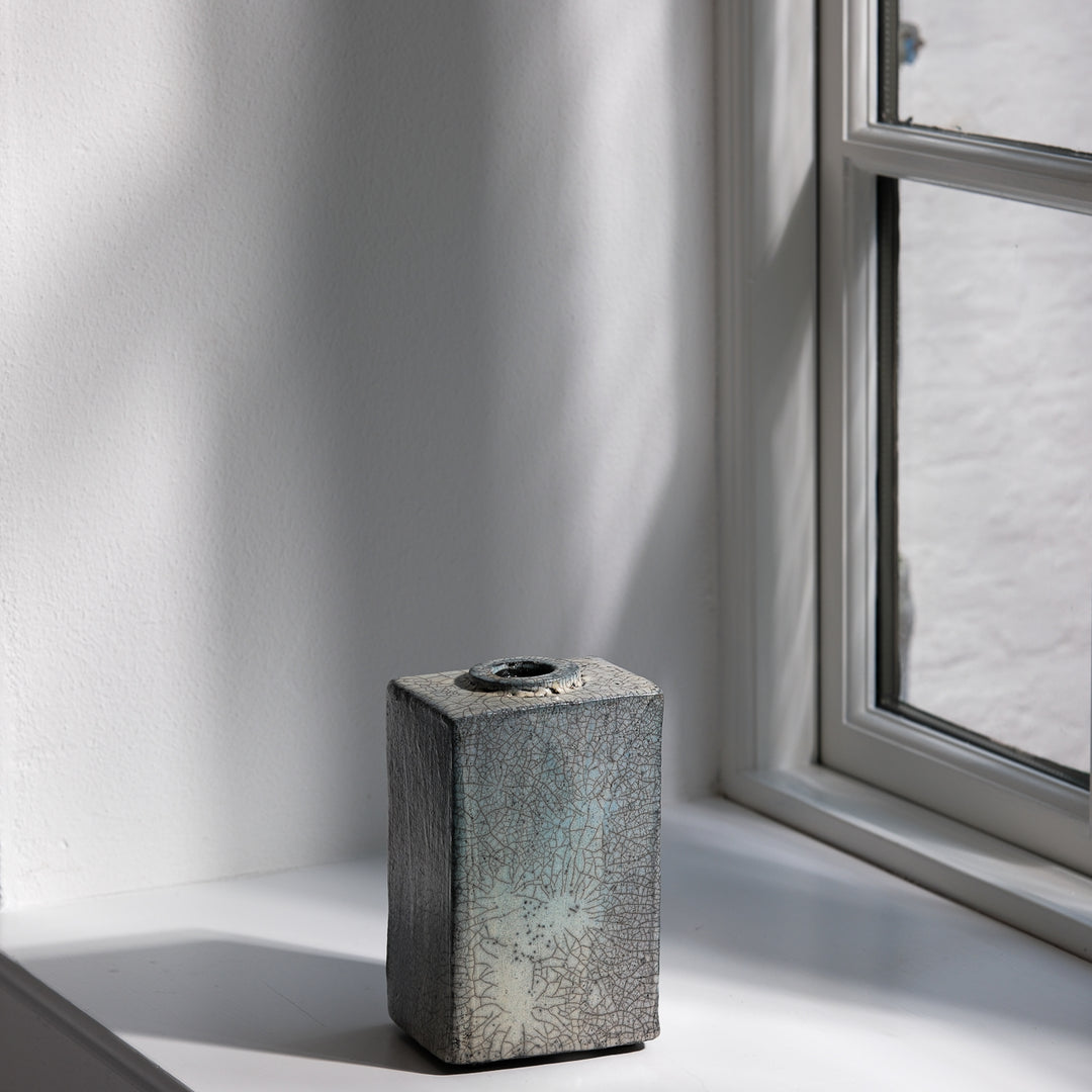 Gundula Sommerer, Raku Vase, eckig | graublau (GS187)