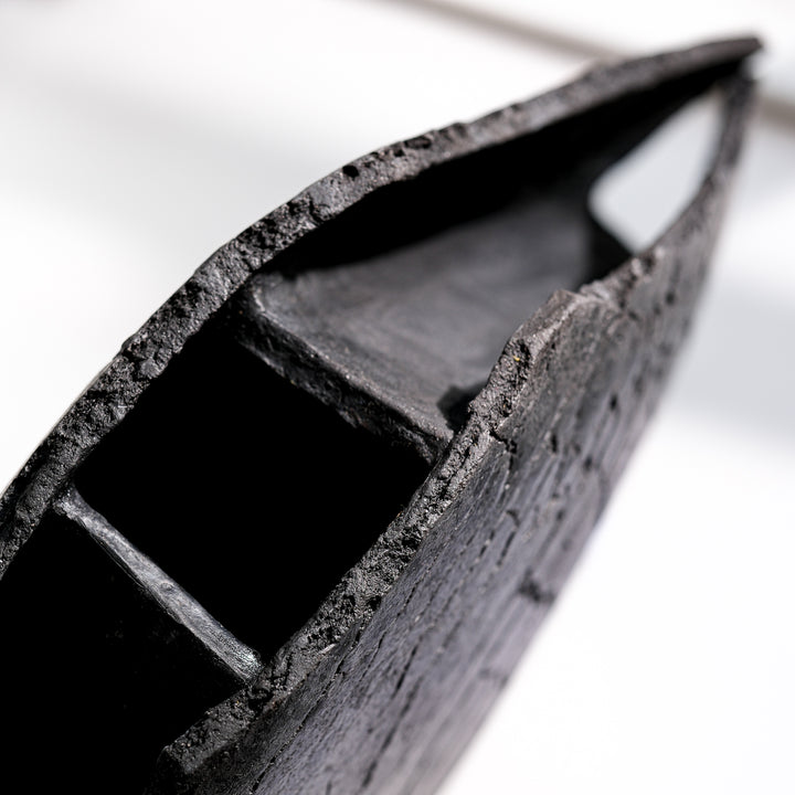 Gundula Sommerer, Flügelvase | Raku, schwarz (RF106)