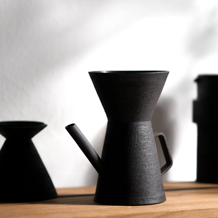 Saeam Kwon, Keramik, Kaffeekanne inkl. Filter, 200ml | matt schwarz (SK20)
