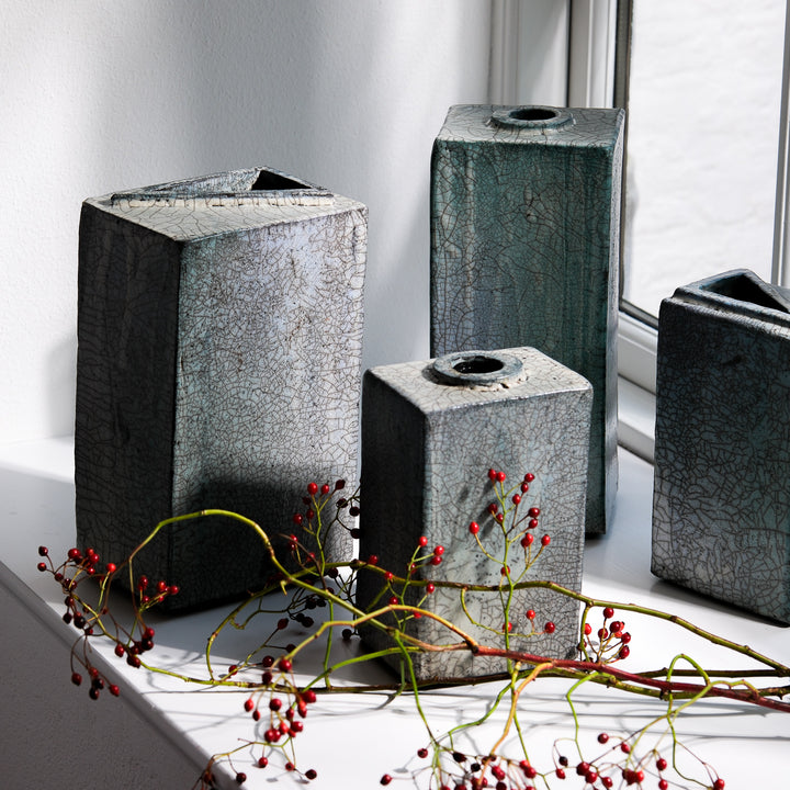 Gundula Sommerer, Raku Vase, eckig hoch | blaugrün (GS185)