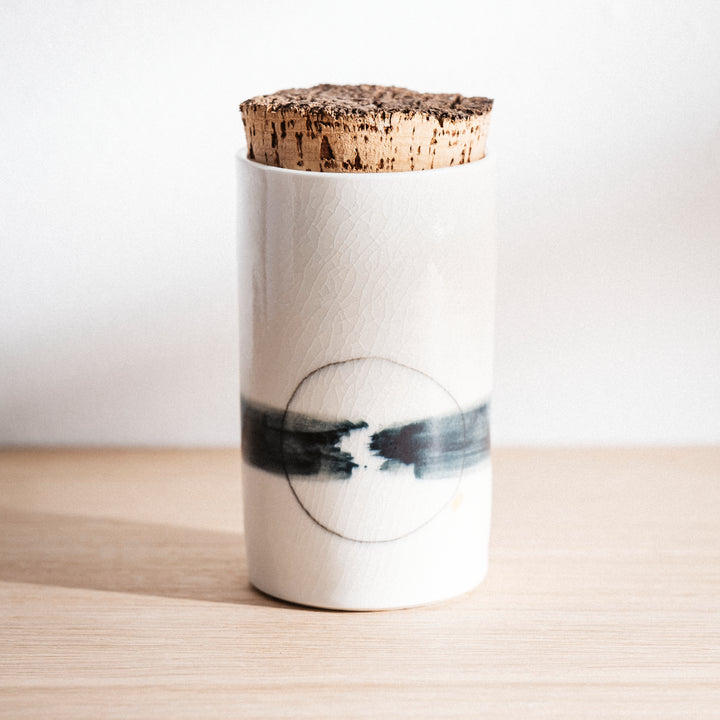 Lisa Rosemann, jar, porcelain, cork lid, 17cm x Ø9cm (LR46)