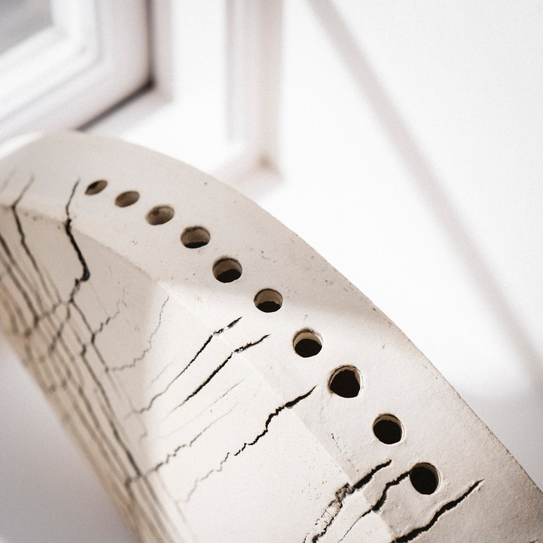 Gundula Sommerer, Plattenvase Keramik | weiss (RW118)