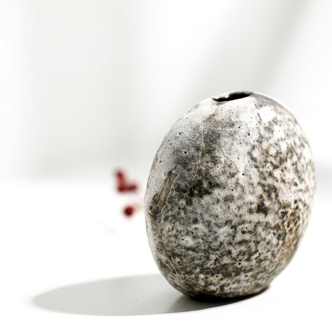 Tomoko Iwata,  Vase, Kieselform | japanische Keramik (TI31)