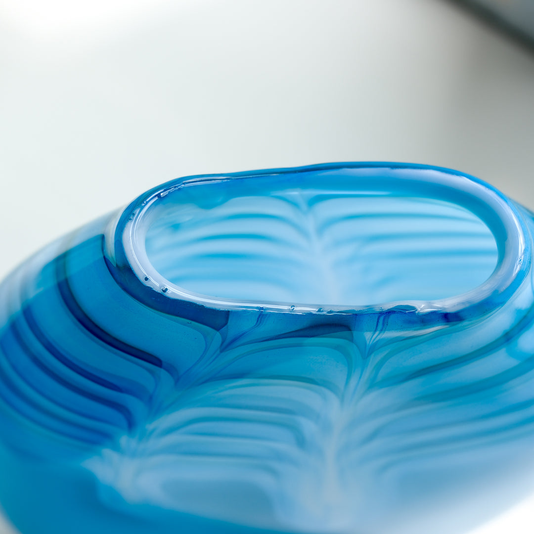 Barbara Ebner von Eschenbach, Glas-Vase Ellipse Öffnung | haptik.de