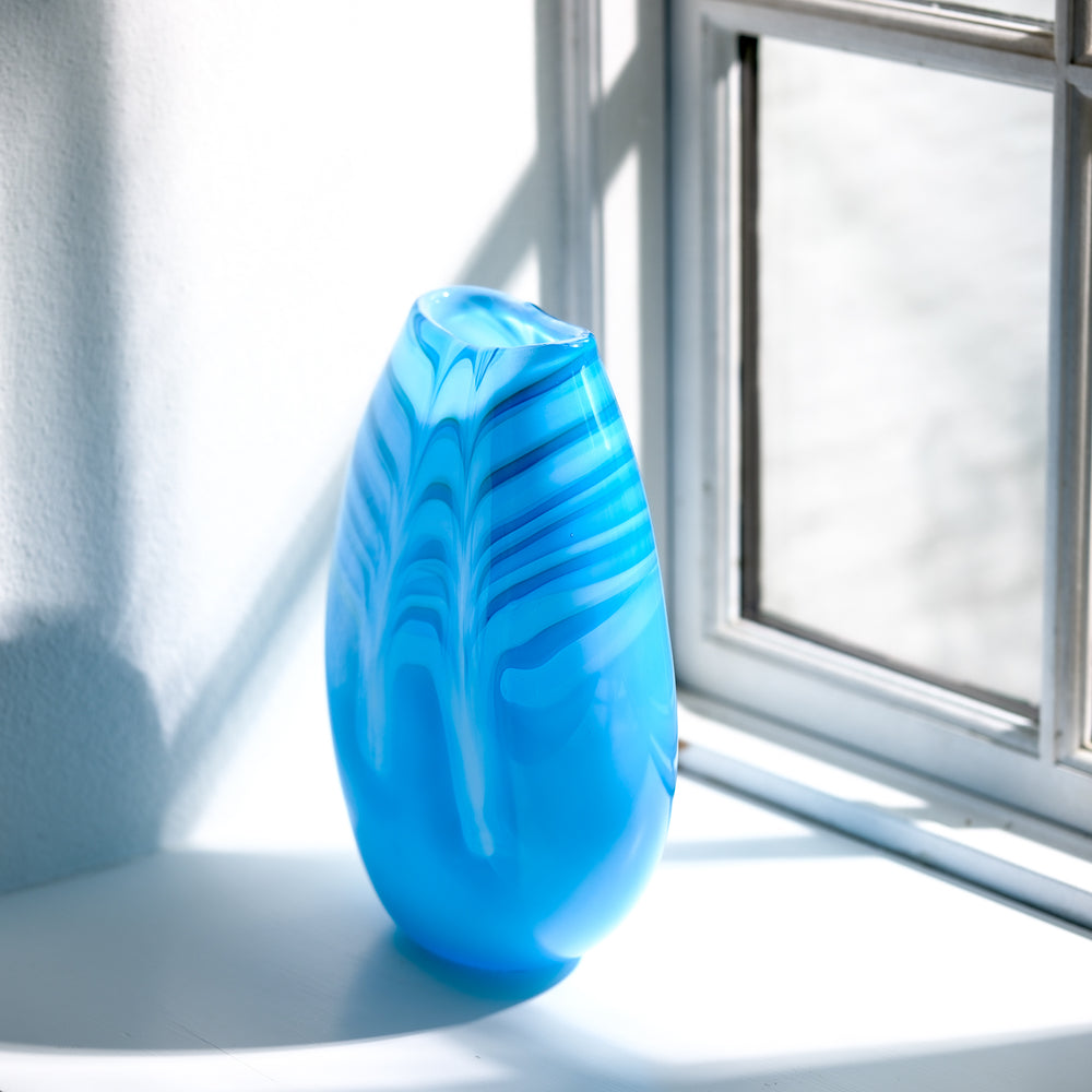Barbara Ebner von Eschenbach, Glas-Vase Ellipse links | haptik.de