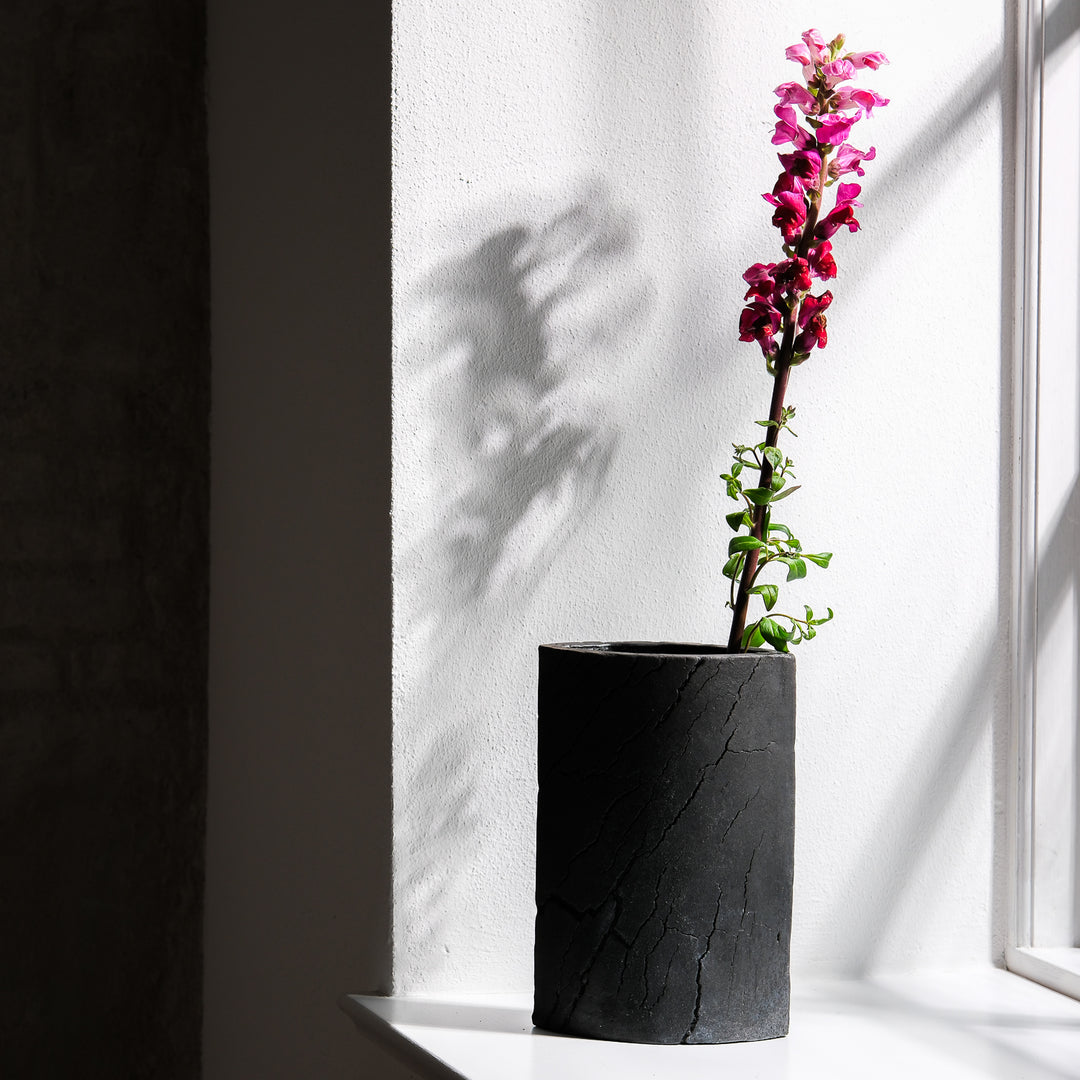 Gundula Sommerer, Raku Vase, oval | schwarz (GS161)