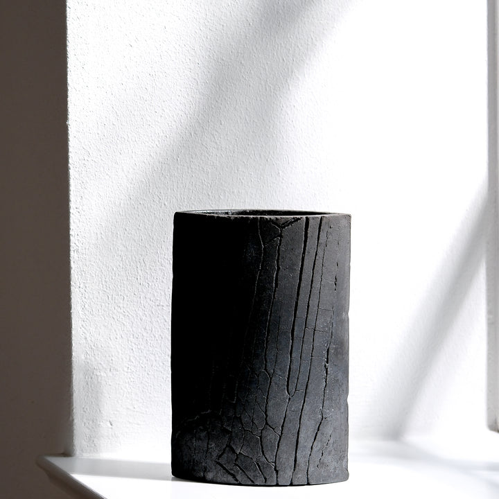 Gundula Sommerer, Raku Vase, oval | schwarz (GS161)