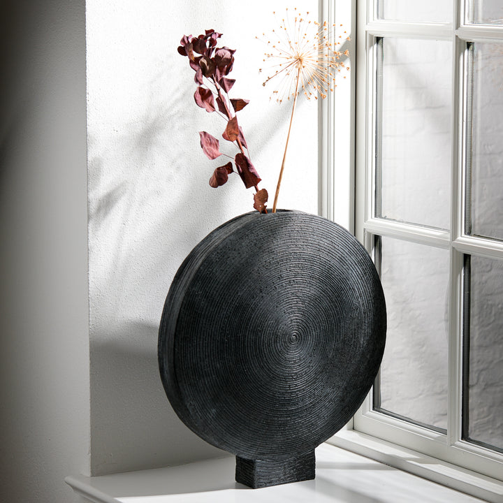 Gundula Sommerer, Raku vase, round, Ø 37 cm | black (GS203)