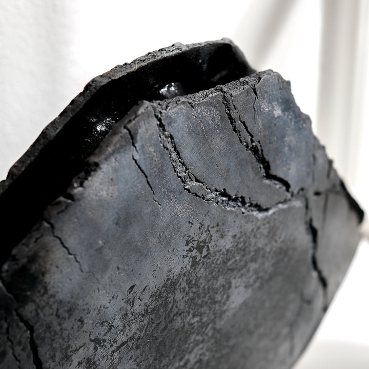 Gundula Sommerer, Flügelvase, Raku | schwarz (GS194)