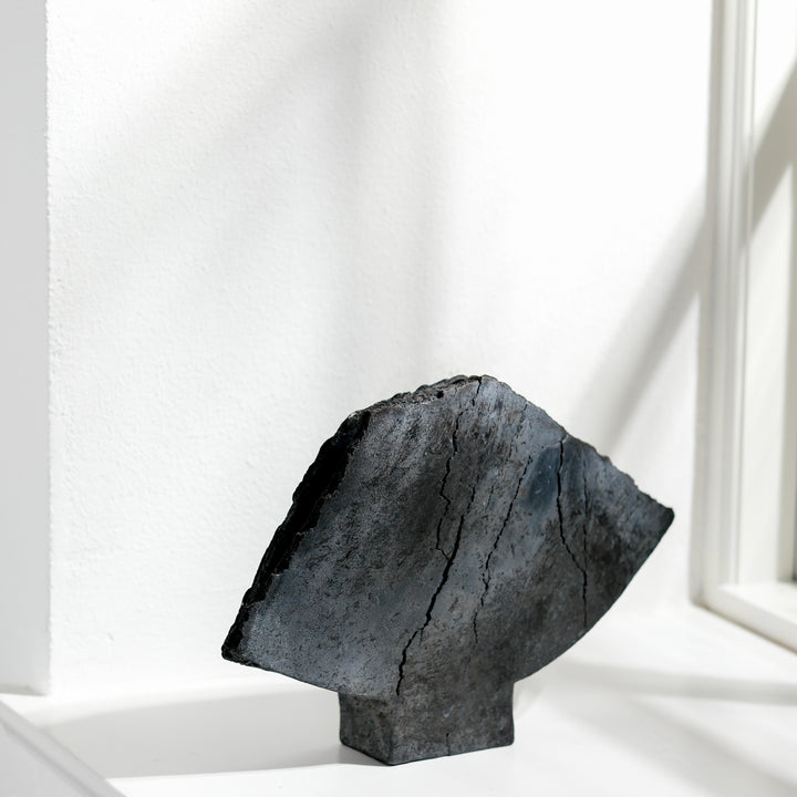 Gundula Sommerer, Flügelvase, Raku | schwarz (GS195)