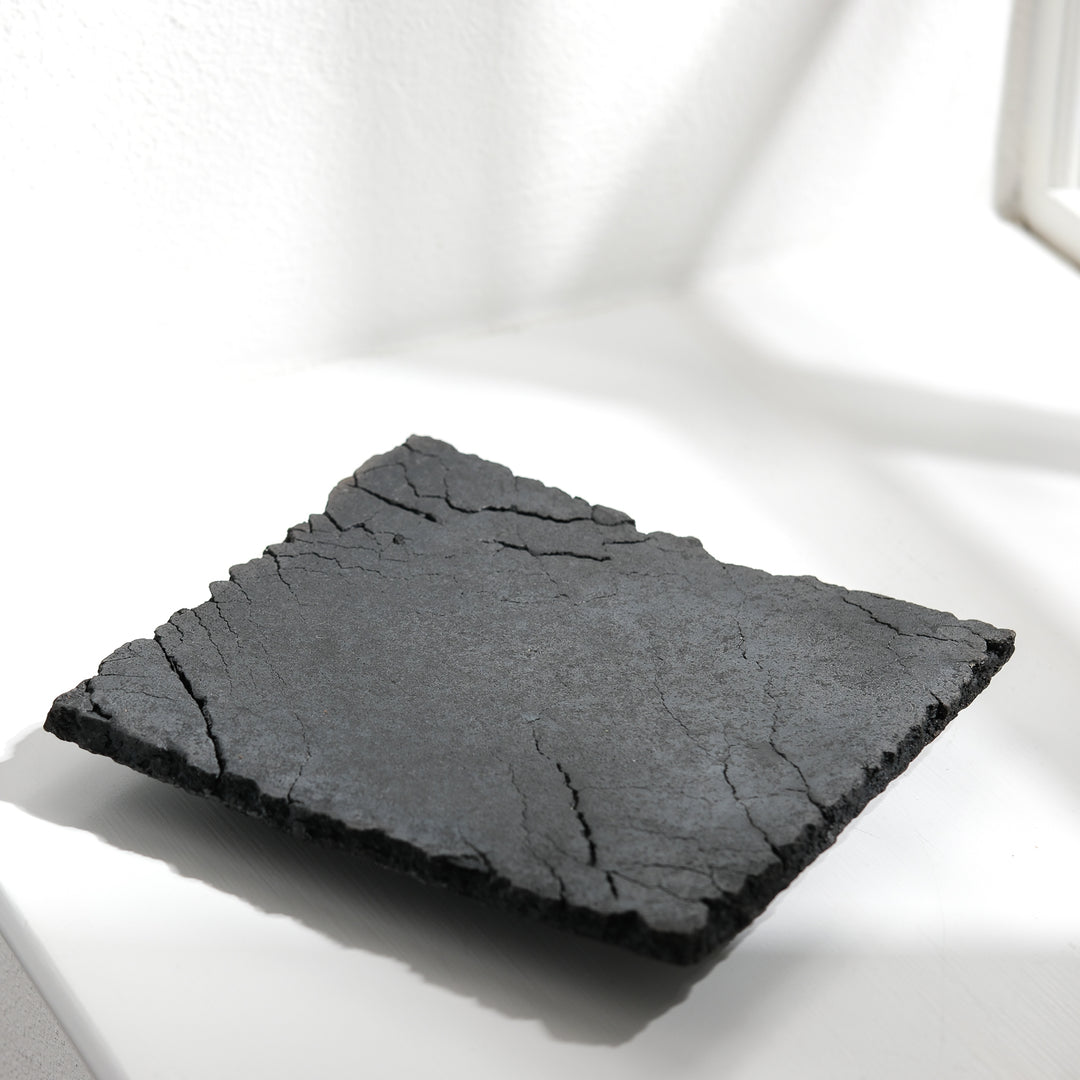 Gundula Sommerer, Raku bowl, square | black (GS206)
