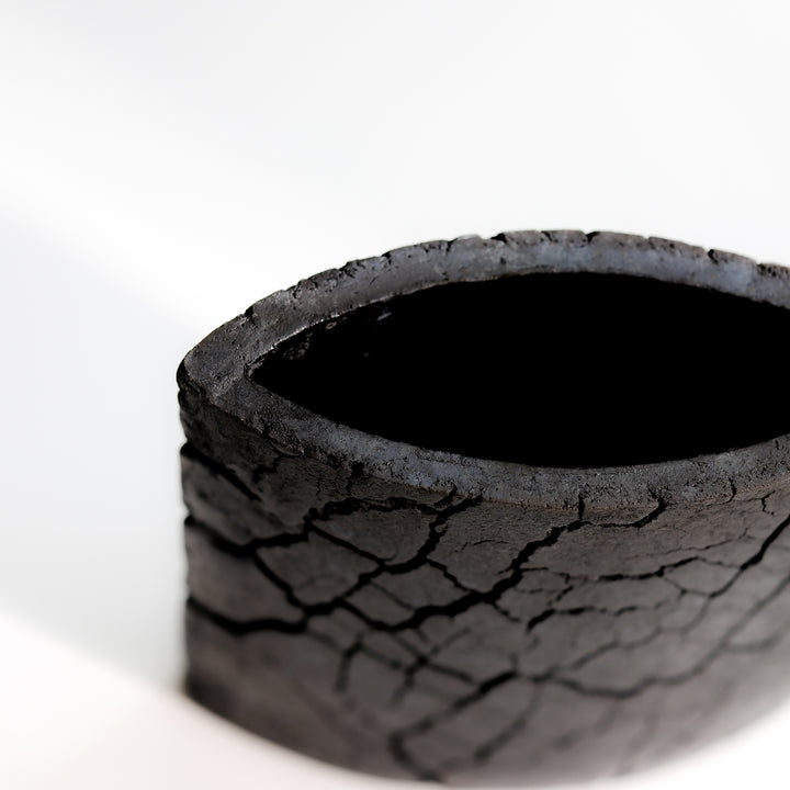 Gundula Sommerer, Raku vase | black, oval (RP143)