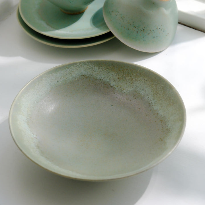 Hiromi Suzuki, Schale, japanische Keramik aus Mashiko, groß, zartgrün (HS06)
