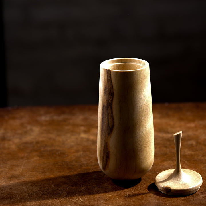 Horst Kontak, wooden box, hornbeam | hand-turned, (HK06)
