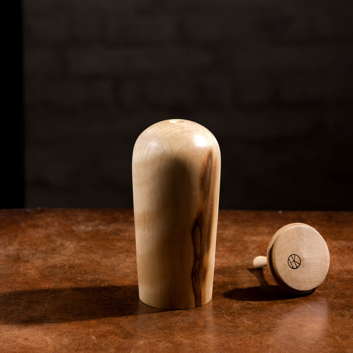 Horst Kontak, wooden box, hornbeam | hand-turned, (HK06)