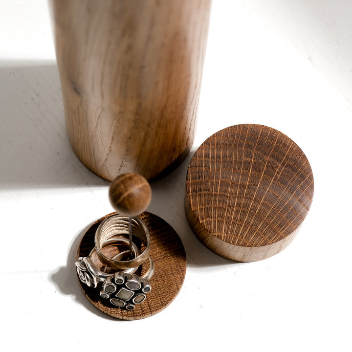 Horst Kontak, Holzdose, Eiche | handgedrechselt, (HK01)