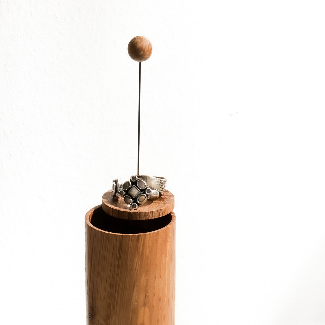 Horst Kontak, Holzdose, Eiche | handgedrechselt, (HK01)