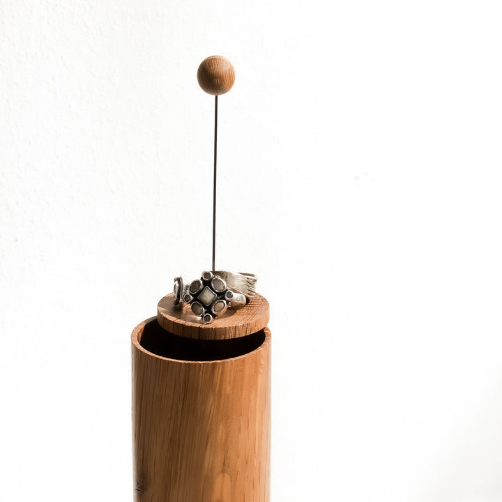 Horst Kontak, Holzdose, Eiche | handgedrechselt, (HK01)