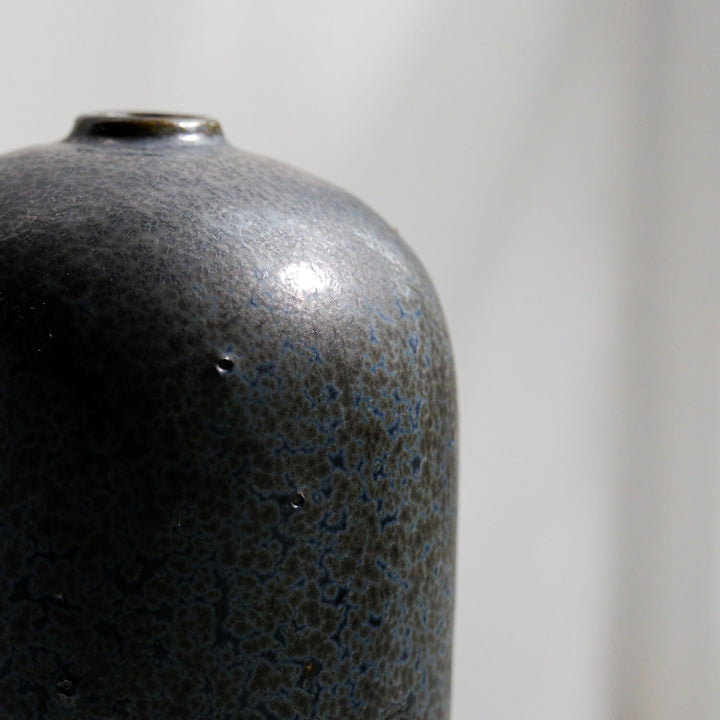 Jun Hojo, Vase dunkelgrau | Japanische Keramik aus Mashiko (JH01)