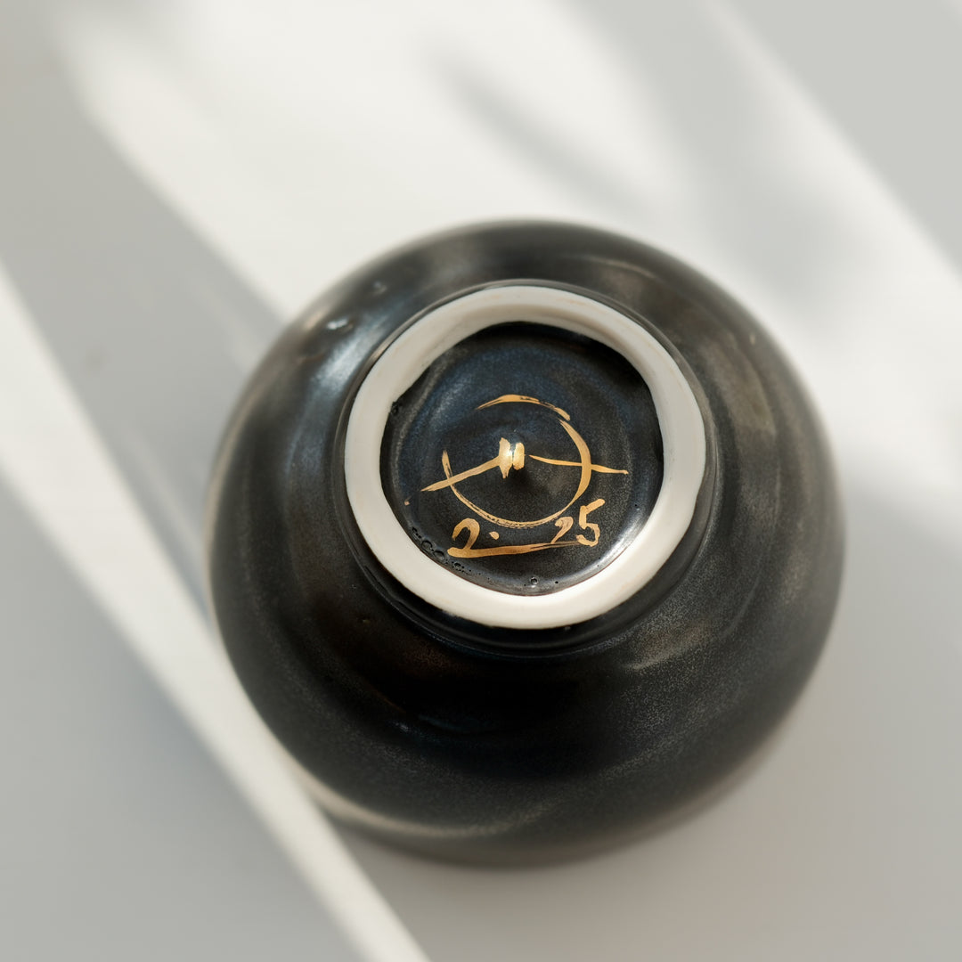 Karin Bablok, Matcha Schale, Porzellan, schwarz (KB02)