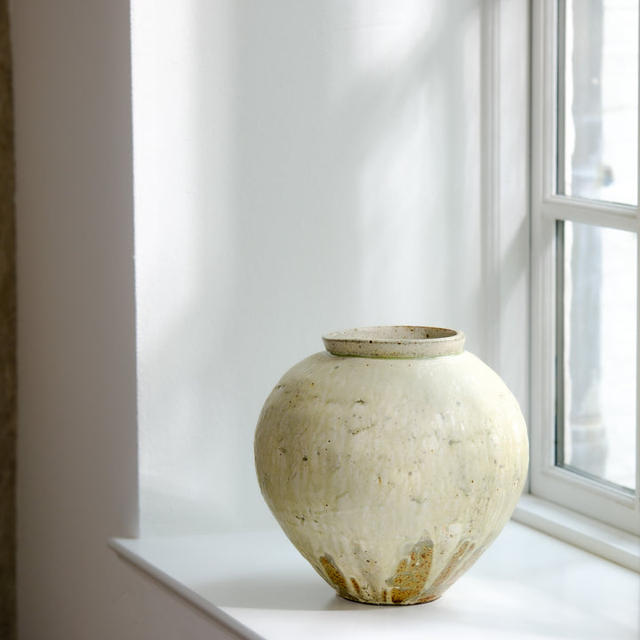 Marco Minetti, Buncheong vase, Korean-style, greenish | ash glaze (MM02)