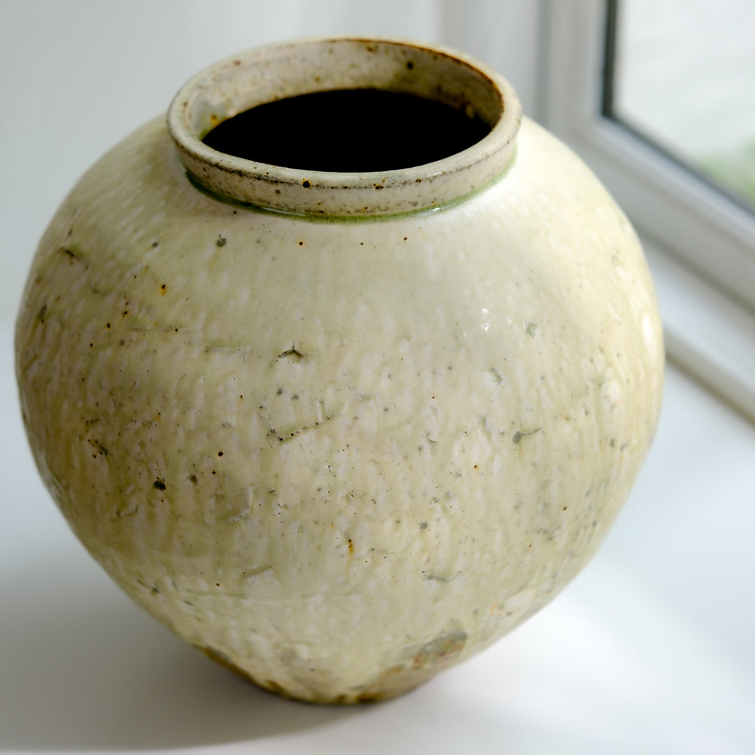 Marco Minetti, Buncheong vase, Korean-style, greenish | ash glaze (MM02)