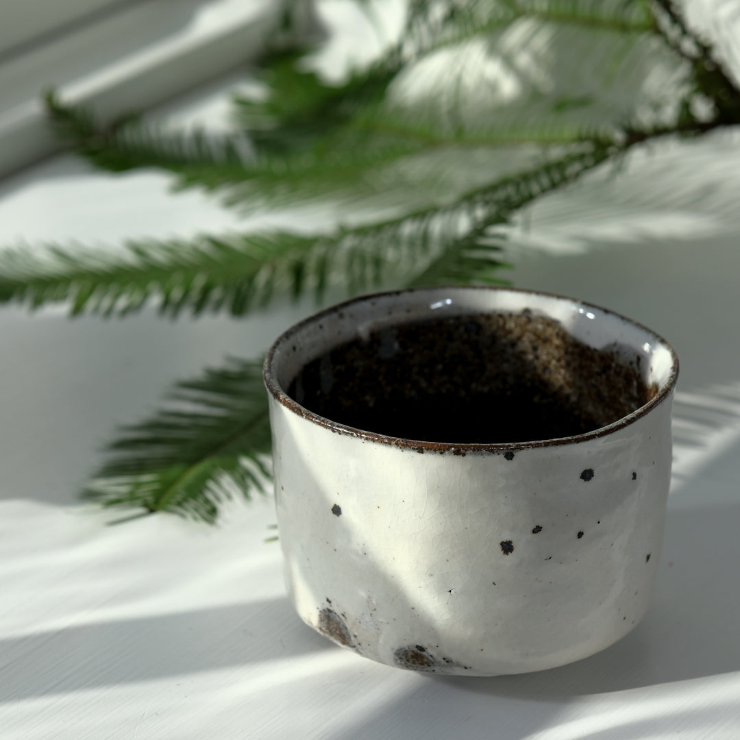 Marco Minetti, Matcha bowl, straight shape, white, brown inside | feldspar glaze (MM27)