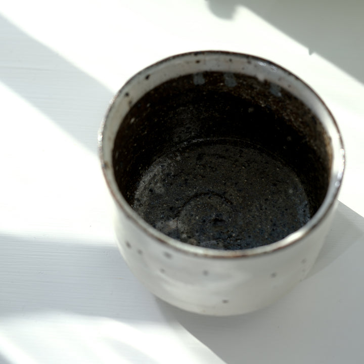 Marco Minetti, Matcha bowl, straight shape, white, brown inside | feldspar glaze (MM27)