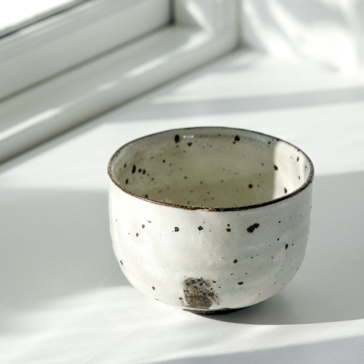 Marco Minetti, Matcha bowl, rounded shape, white | feldspar glaze (MM25)