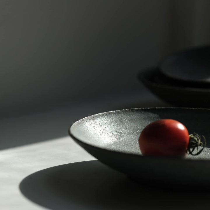 Saeam Kwon, Teller 18 cm, handfertigte Keramik | petrol-grau (SK29)