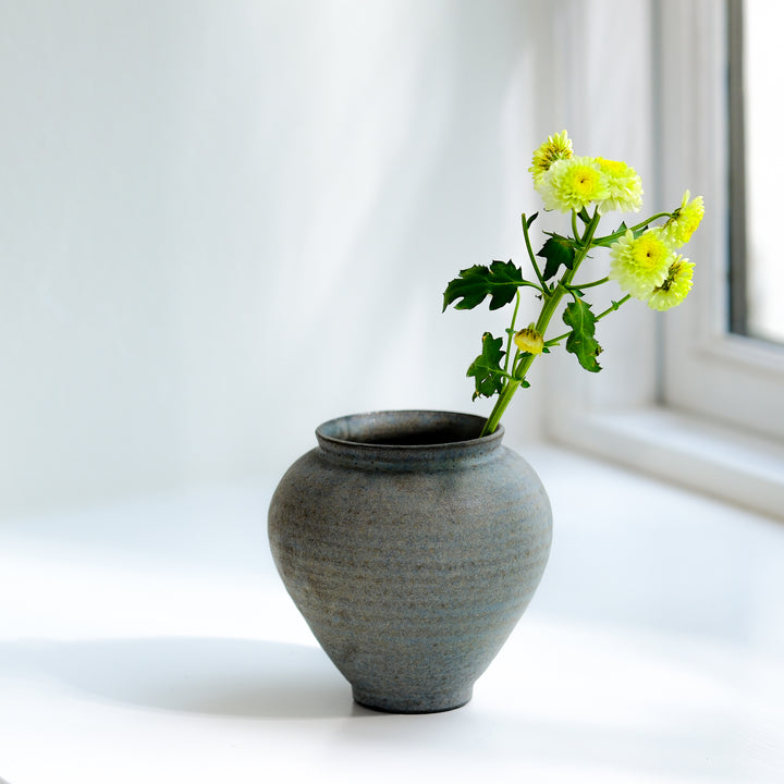 Saeam Kwon, ceramic, vase, Moon Jar, small | gray petrol (SK14)