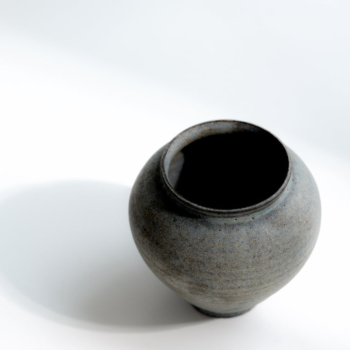 Saeam Kwon, ceramic, vase, Moon Jar, small | gray petrol (SK14)