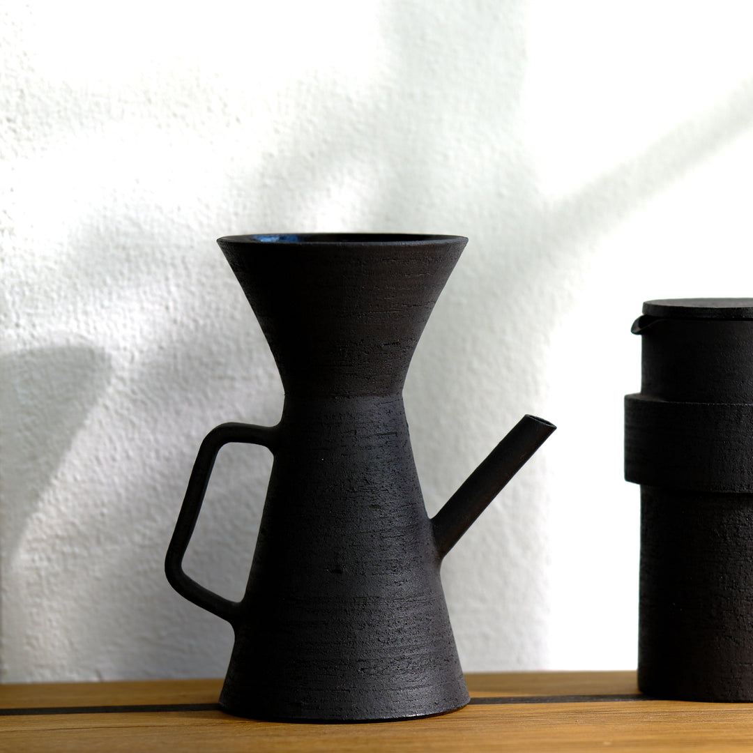 Saeam Kwon, Keramik, Kaffeekanne inkl. Filter, 200ml | matt schwarz (SK19)