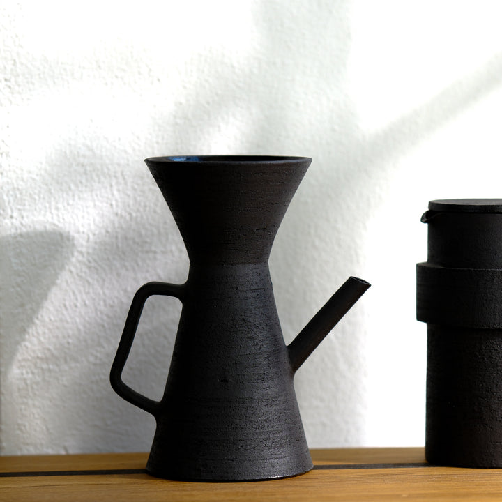 Saeam Kwon, Keramik, Kaffeekanne inkl. Filter, 200ml | matt schwarz (SK19)