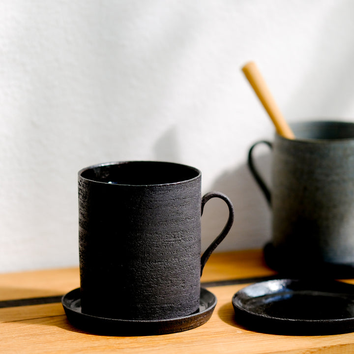 Saeam Kwon, ceramic, mug with saucer | matt black (SK08)
