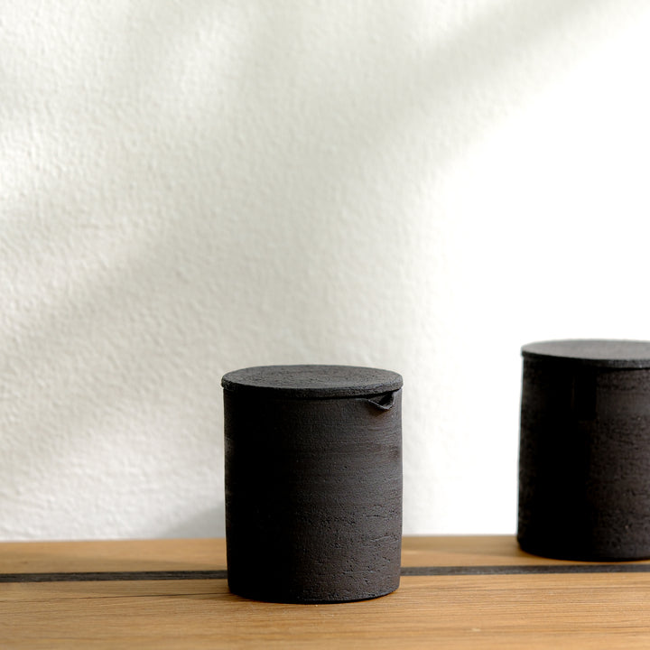 Saeam Kwon, ceramic, milk jug with lid | matt black (SK11)