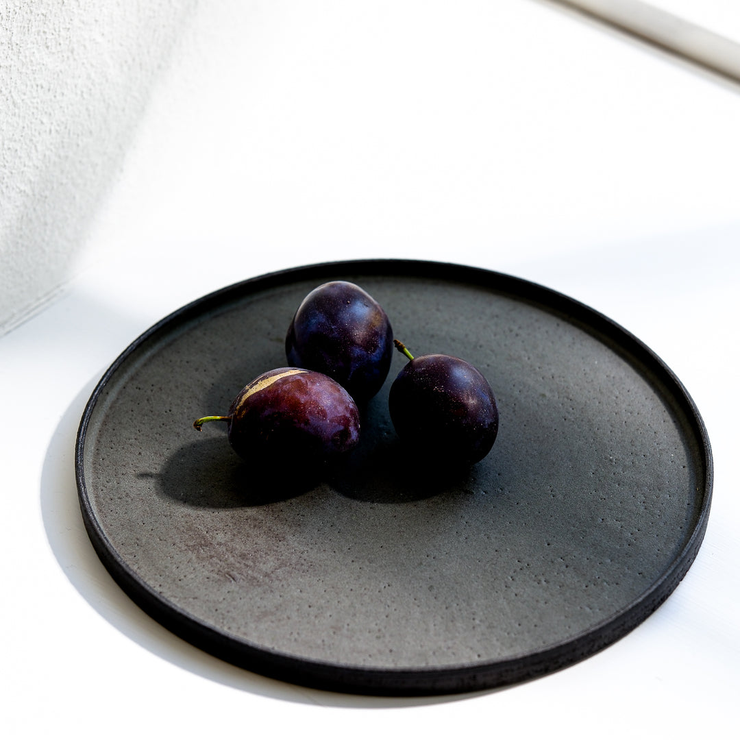 Saeam Kwon, ceramic, gourmet plate Ø 22 cm | gray green (SK07)