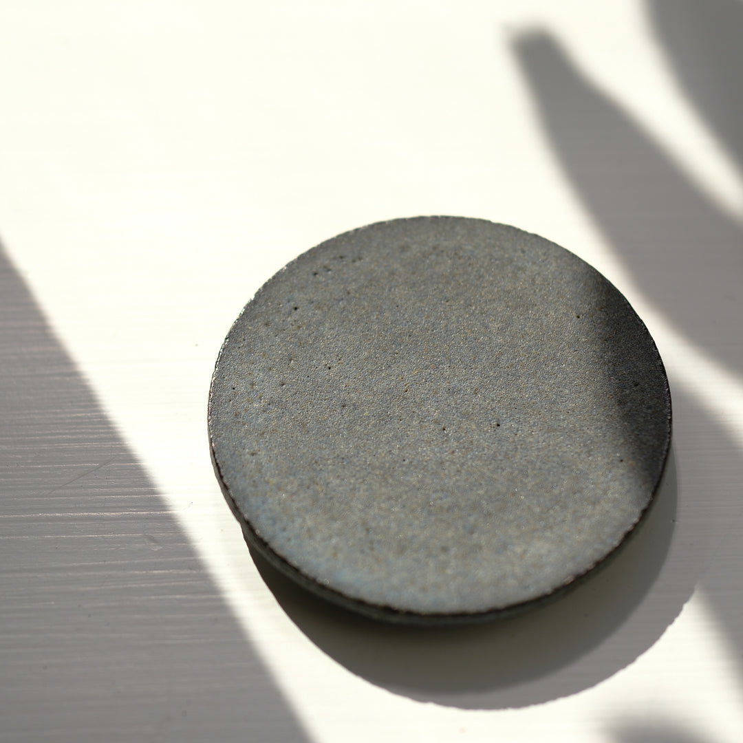 Saeam Kwon, ceramic, small dessert plate Ø 8 cm | gray petrol (SK06)