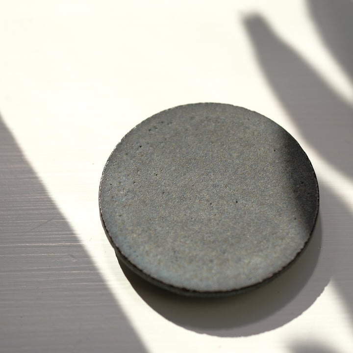 Saeam Kwon, ceramic, small dessert plate Ø 8 cm | gray petrol (SK06)