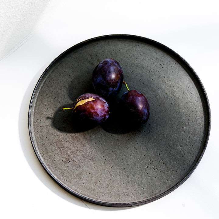 Saeam Kwon, ceramic, gourmet plate Ø 22 cm | gray green (SK07)